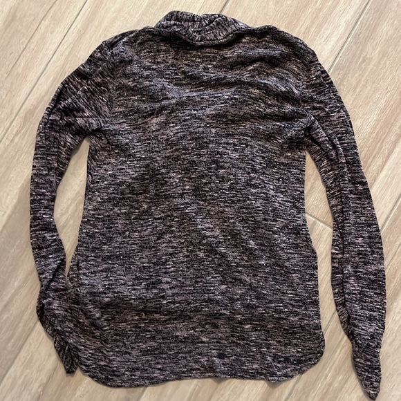 Max Studio Wrap Sweater medium - Picture 4 of 4